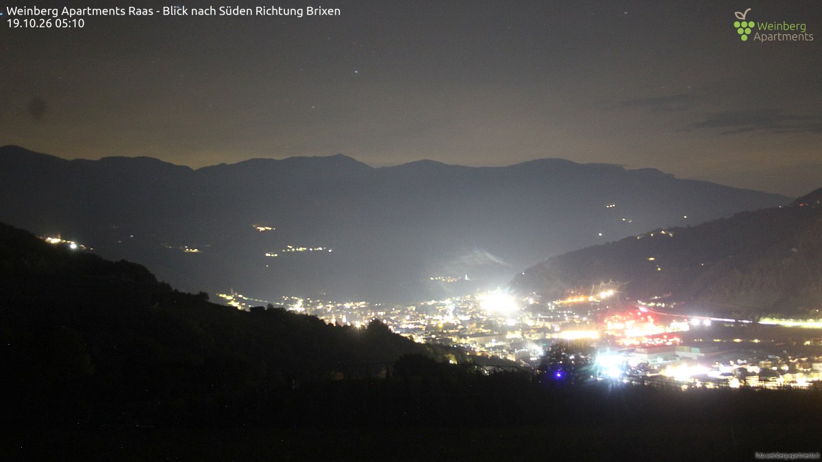 Weinberg Apartments Raas - Blick nach Süden Richtung Brixen